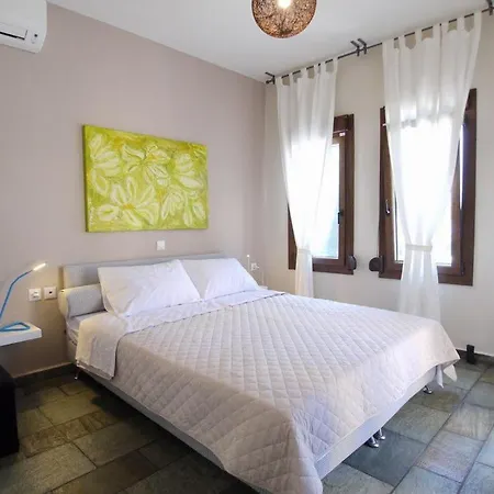 빌라 Trapezaki Sleeps 6